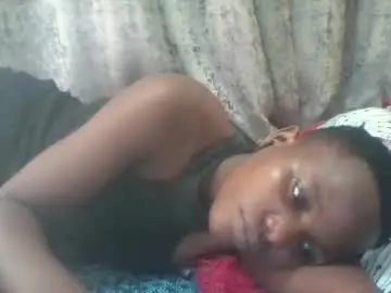 Tina2030  live sex cam