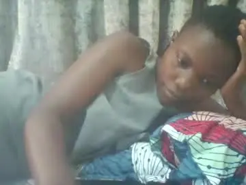 Tina2030  live sex cam