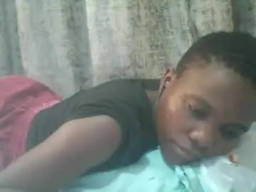 Tina2030  live sex cam