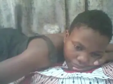 Tina2030  live sex cam