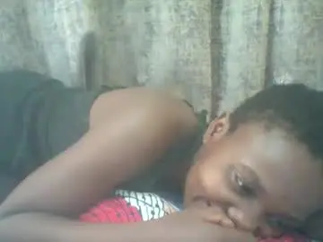 Tina2030  live sex cam