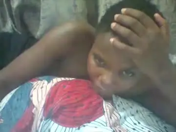 Tina2030  live sex cam