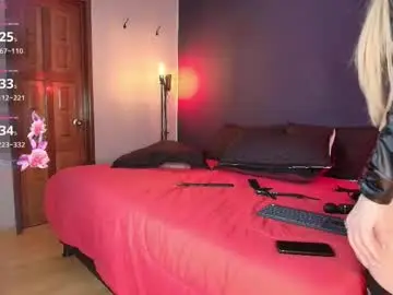 Tokiomilf  live sex cam