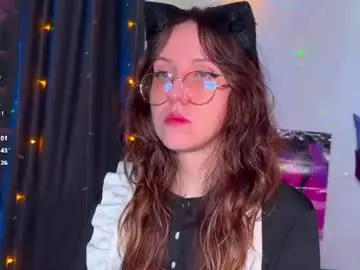 Violettmo0n  live sex cam