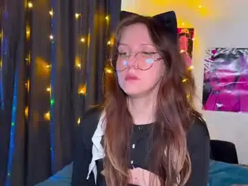 Violettmo0n  live sex cam