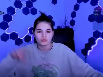 Clery_moon  live sex cam