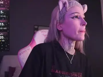 Fraulein_mooon  live sex cam