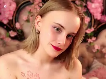 Jonnienita  live sex cam