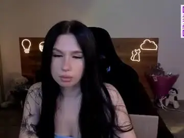 Luna_noir_228  live sex cam
