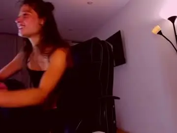 Miapaw  live sex cam