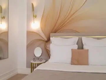 Milaleoneli  live sex cam