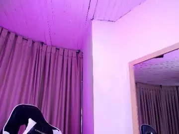 Tamararosses  live sex cam
