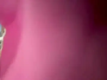 Tessiekrenek  live sex cam