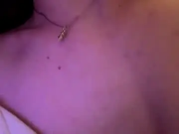 Adriannemuldowney  live sex cam