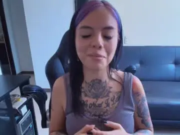 Blue_tatuu1  live sex cam