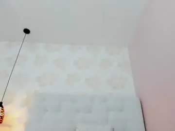 Hana_russo  live sex cam