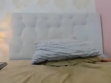 Hana_russo  live sex cam