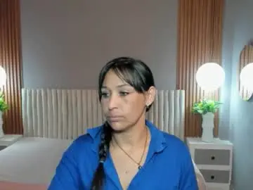 Ivyshine7  live sex cam