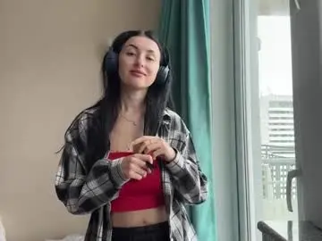 Joanneyarbro  live sex cam