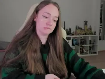 Lil_happiness  live sex cam
