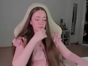 Lil_happiness  live sex cam