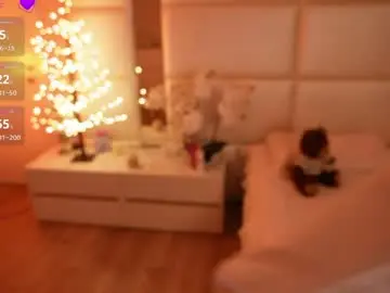 Lilly_colins  live sex cam