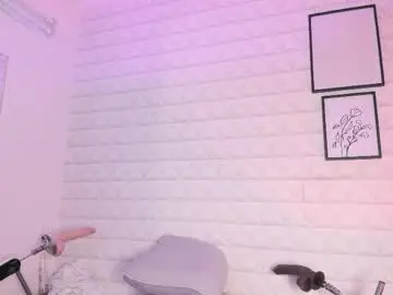 Lizzie_evans  live sex cam