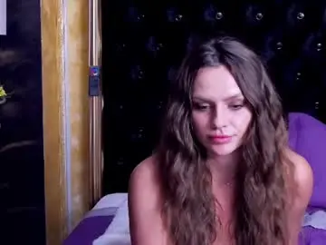 Millavixen  live sex cam