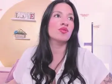 Myaamstrong  live sex cam