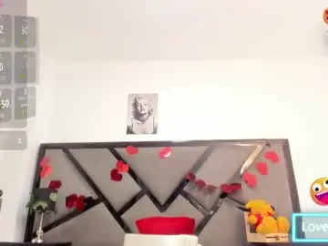 Naia69  live sex cam