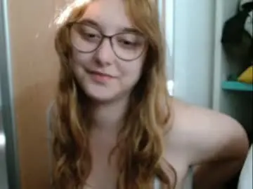 Naughtyrapunzel7  live sex cam