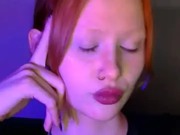 Nyra_thira  live sex cam