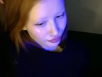 Nyra_thira  live sex cam