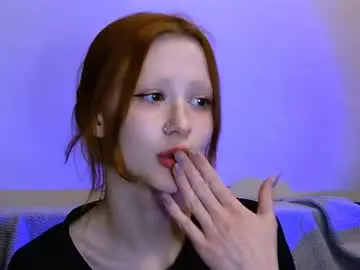 Nyra_thira  live sex cam