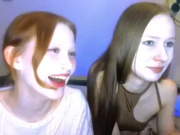 Nyra_thira  live sex cam