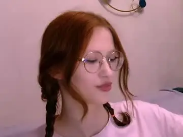 Nyra_thira  live sex cam