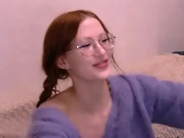 Nyra_thira  live sex cam