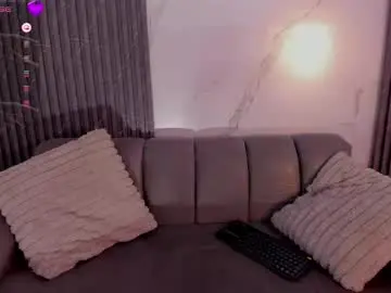 Saratorresxx  live sex cam