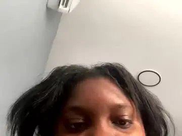 Travpstarout  live sex cam