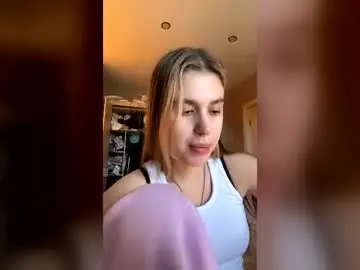 Velvetyvice  live sex cam