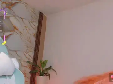 Ahvi_ebony  live sex cam