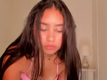 Aitana_gluck  live sex cam