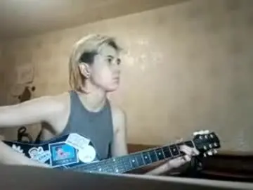 Aldamcclearen  live sex cam