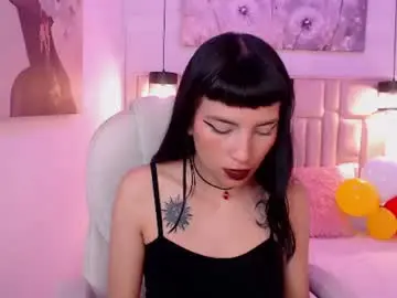 Allayah_tk  live sex cam