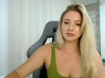 Amelieleclair  live sex cam