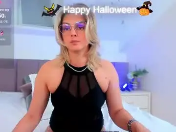 Ashleystorms  live sex cam
