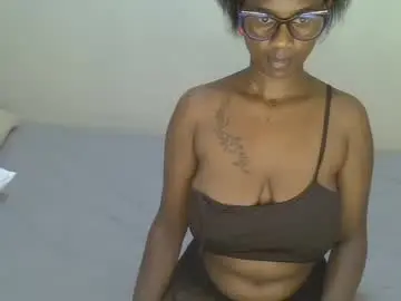 Badstargal  live sex cam