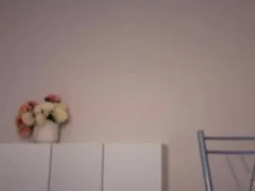 Blessmyass  live sex cam