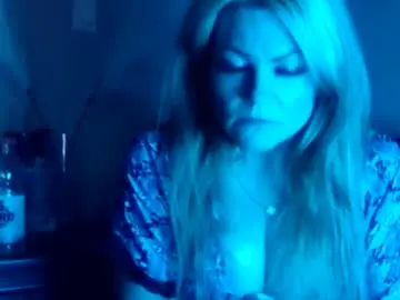Cherrygirlmilf  live sex cam