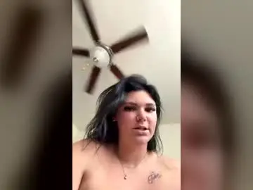 Eshelt30  live sex cam